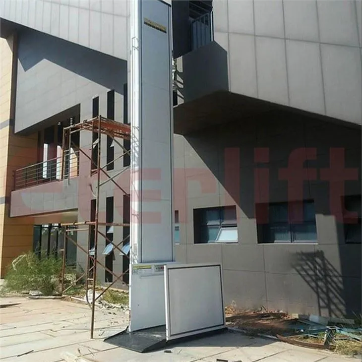 Rampali nogironlar aravachasini ko'tarish